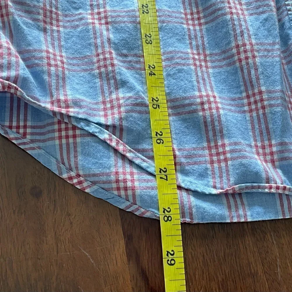 Classic J Crew Buttondown - Relaxed Fit!